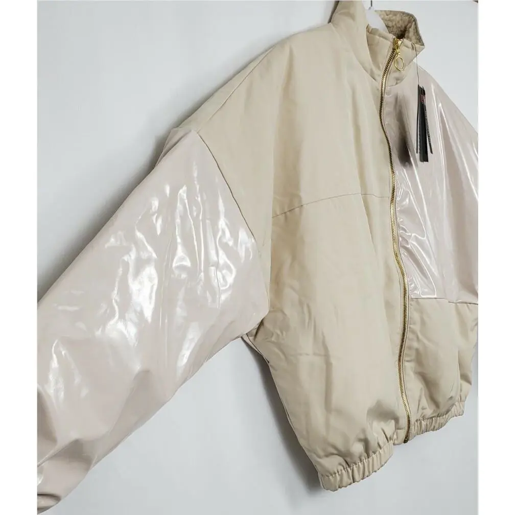 Nike clothing - Nike Icon Clash - Icon Clash - CZ1870 140 - Ivory (UPC: 194499301707) 1