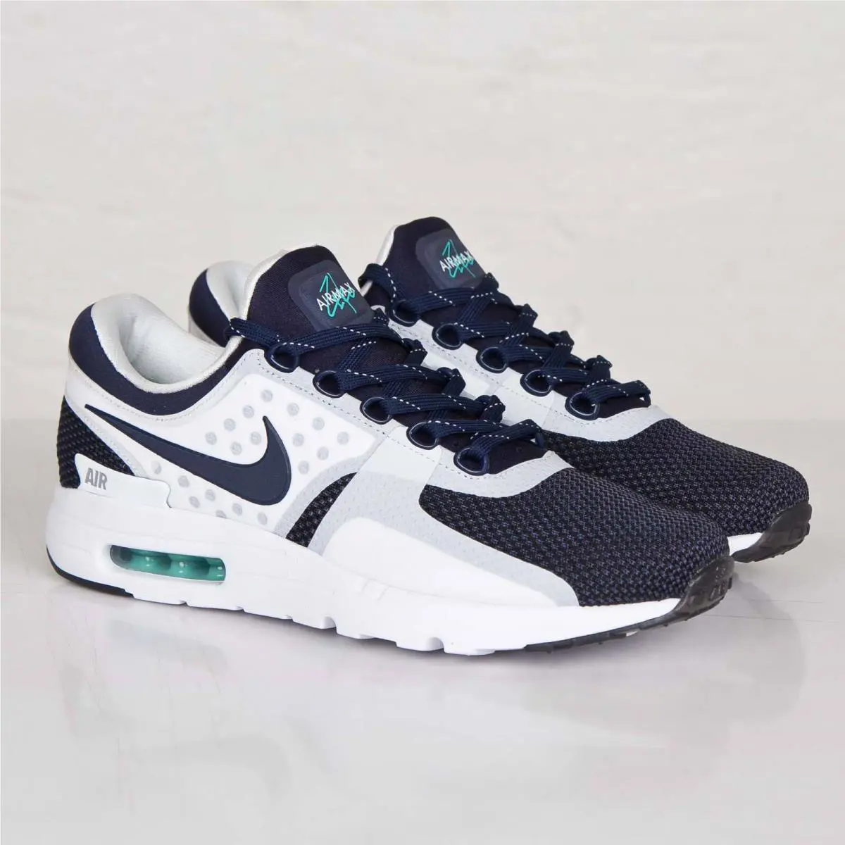 Nike Air Max Zero Air Max Day 789695-104 Men Size US 4