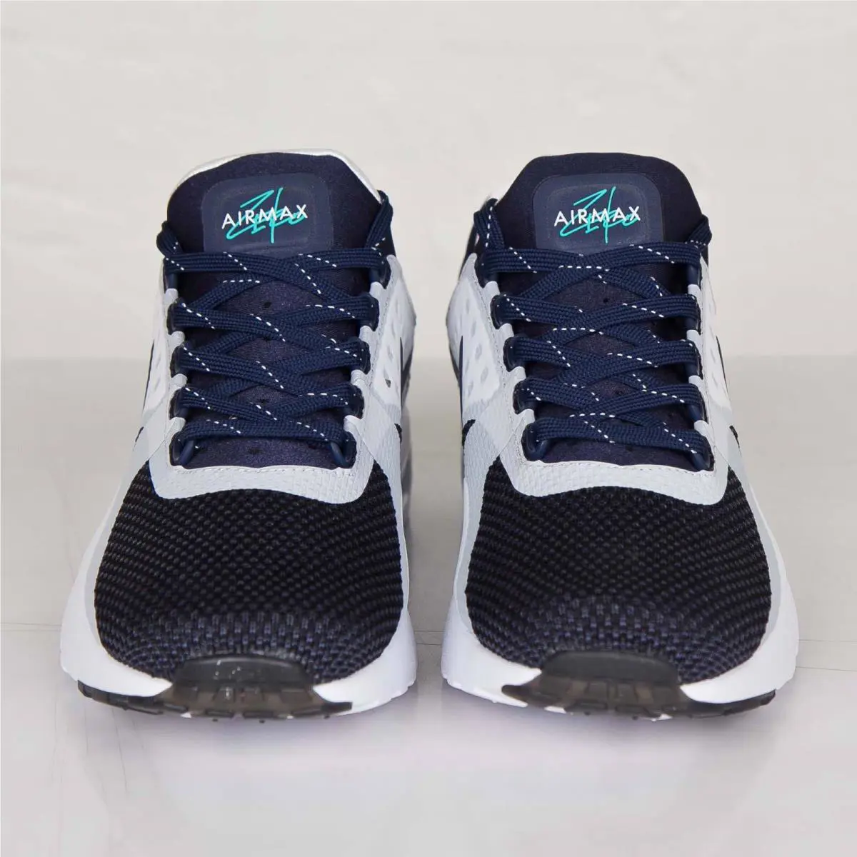 Nike shoes - White/Navy 0