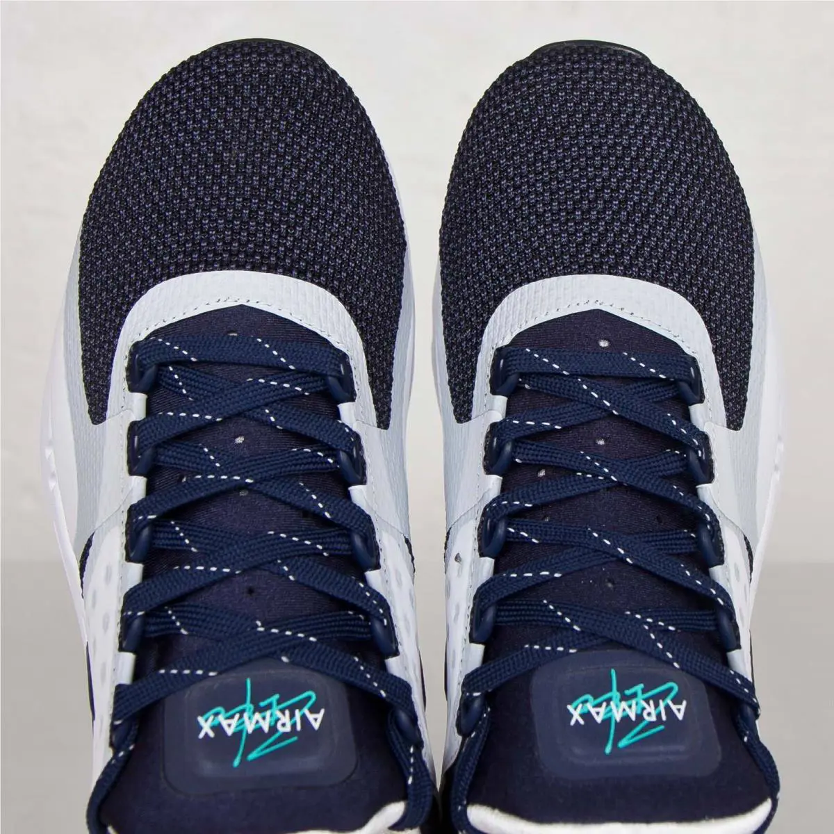 Nike shoes - White/Navy 6