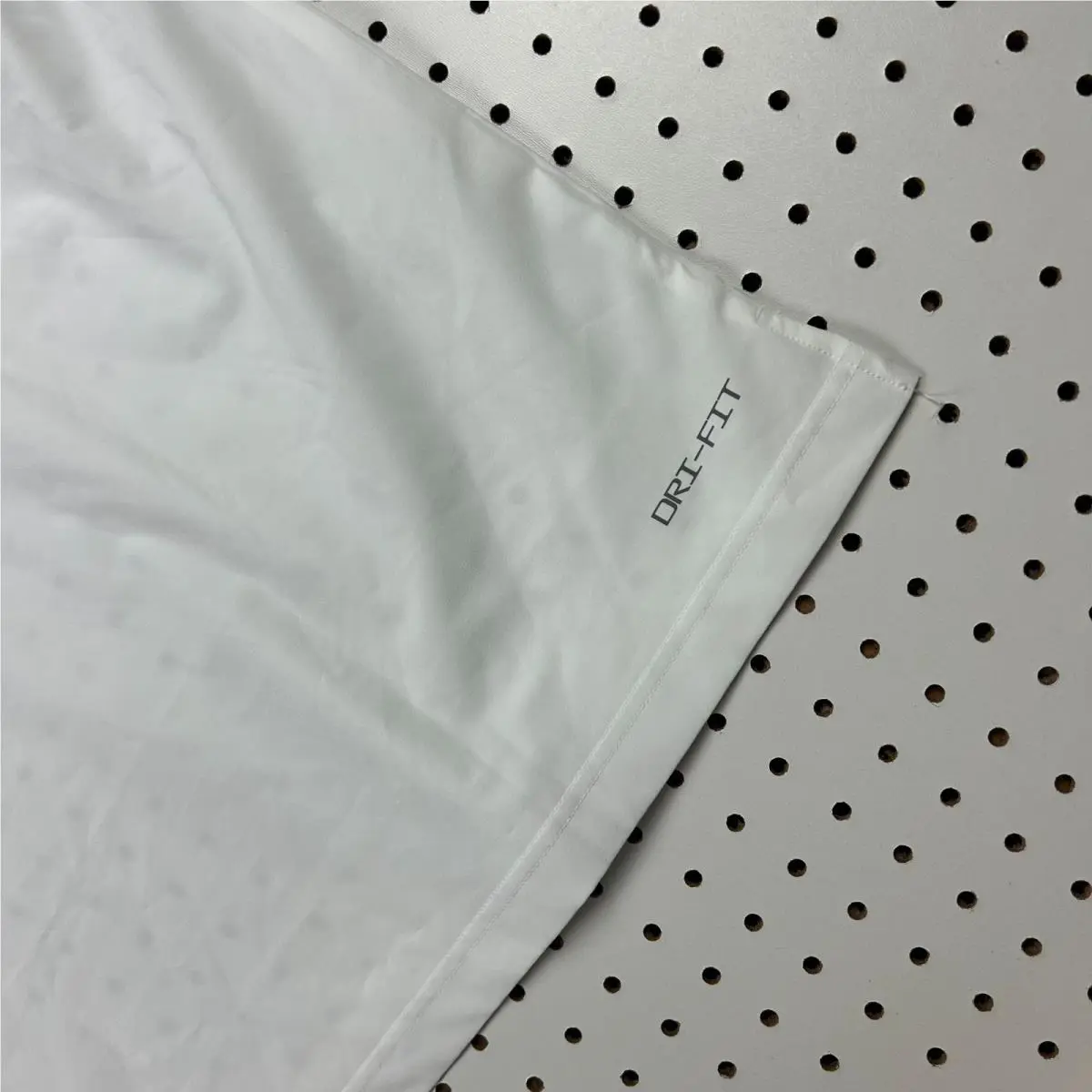 Nike clothing - White 2