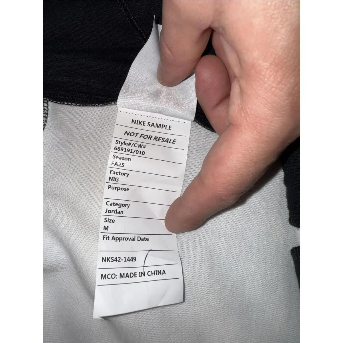 Nike clothing - NA - Brown 7