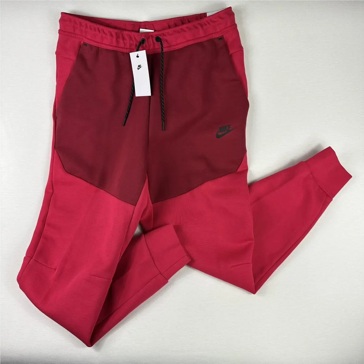 Men’s Nike Tech Fleece Jogger Pants Pomegranate Red Size M CU4495-643