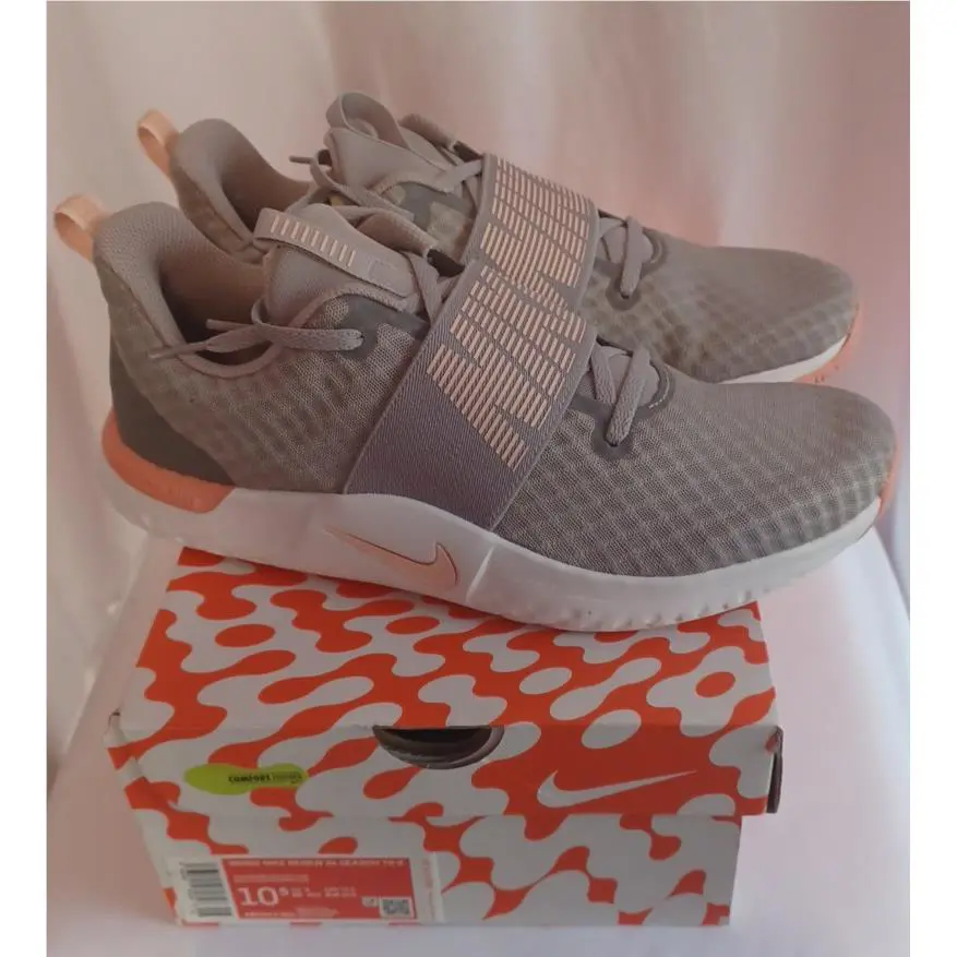 Nike shoes - Nike Renew In-Season - Renew - Gray 0