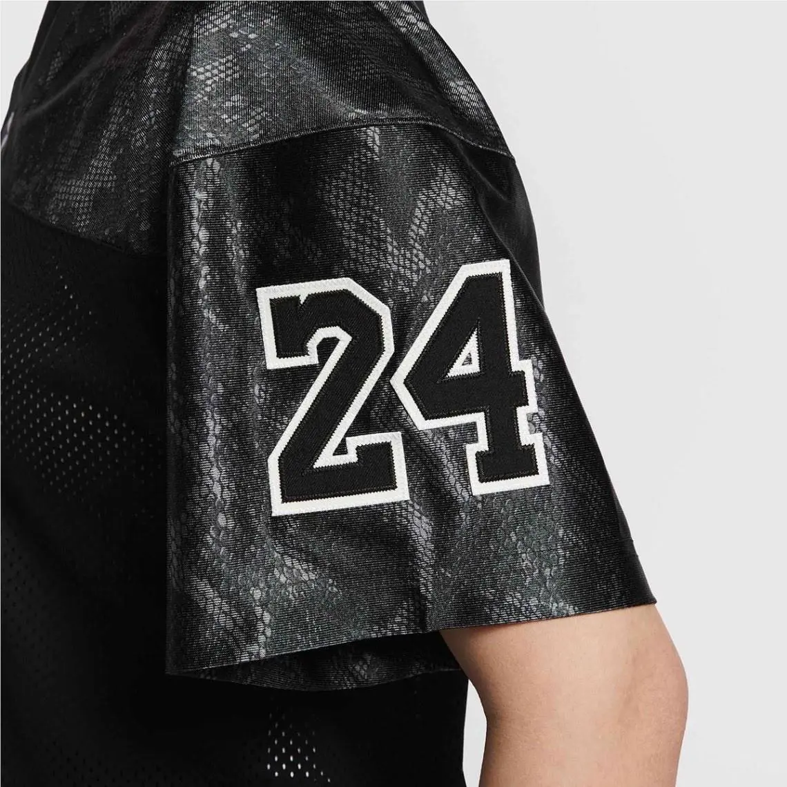Nike clothing - Nike Kobe Soccer Jersey - Kobe Soccer Jersey - IB0002-010 - Black / White 5