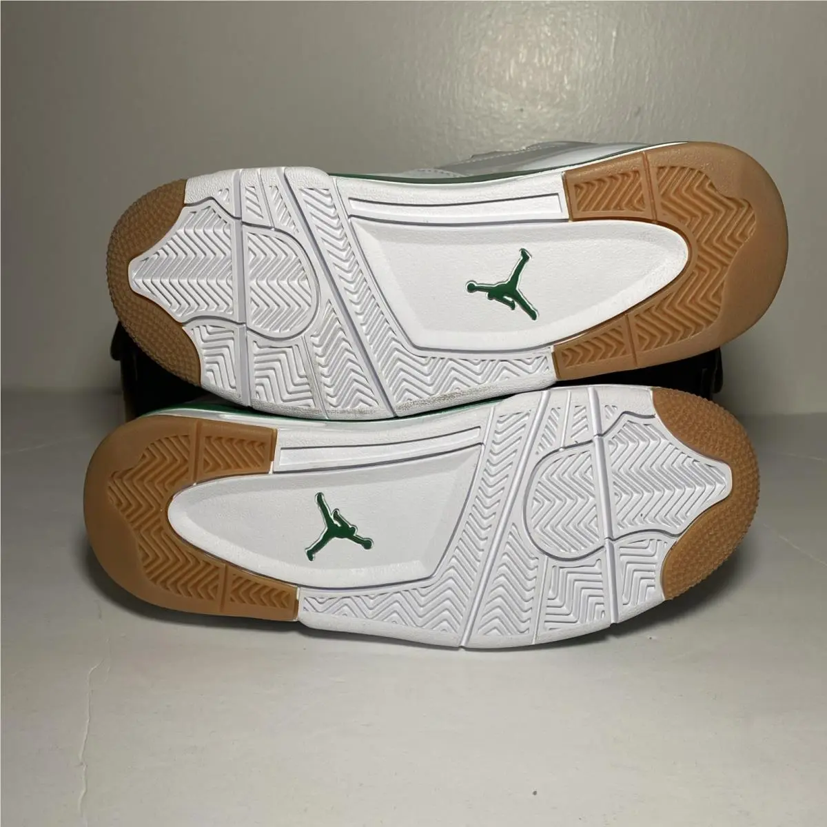 Nike shoes - Green 3