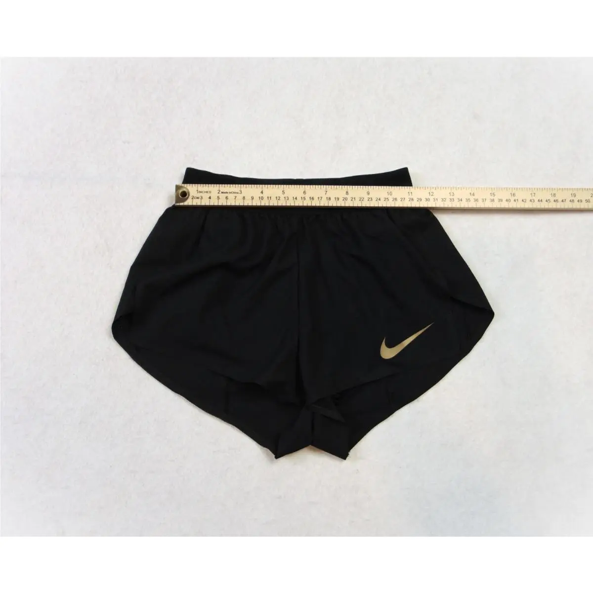Nike clothing - CW2588 077 - CW2588 077 - Black & Metallic Gold 0