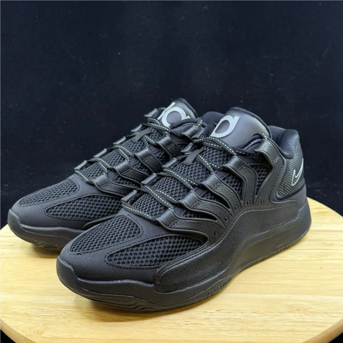 Nike shoes - Black 0