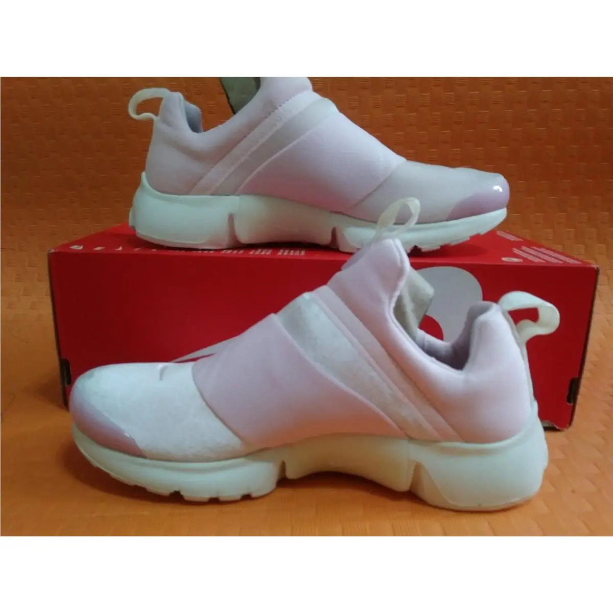 AA3515-600 Nike Presto Extreme SE Arctic Pink/sail/igloo sz 7 no Top Lid