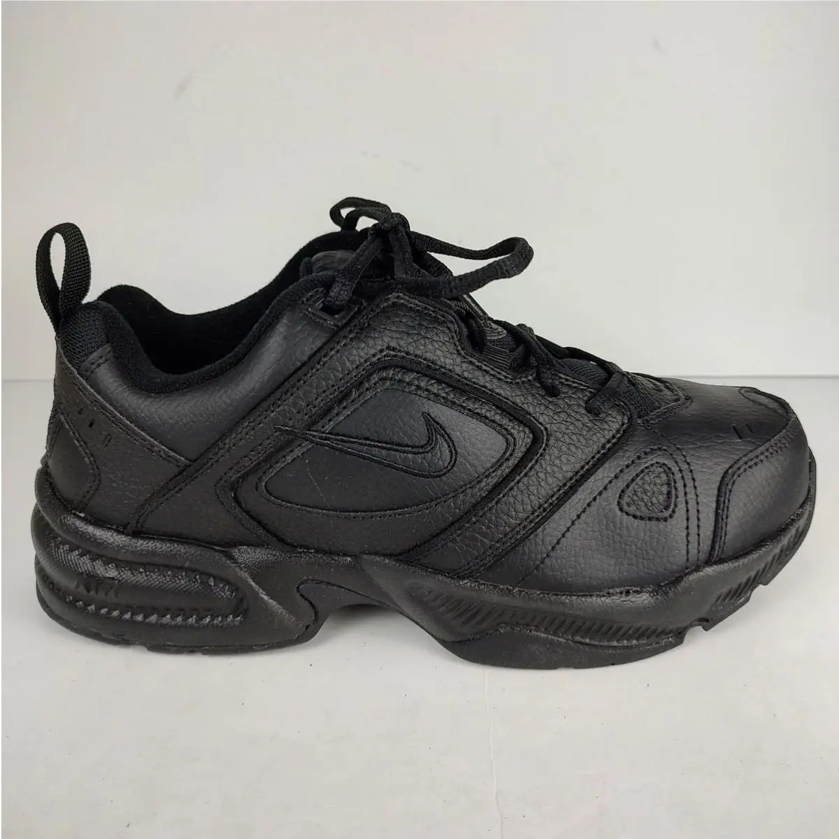 Vintage Deadstock Nike Air Monarch II Black Streetwear Casual Shoes Mens 8