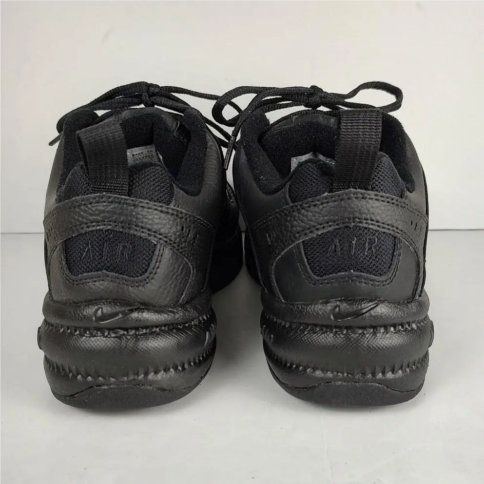 Nike shoes - Black 2