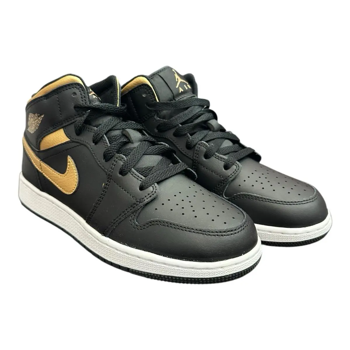 Nike shoes - Air Jordan 1 Mid - Air Mid - Black 3