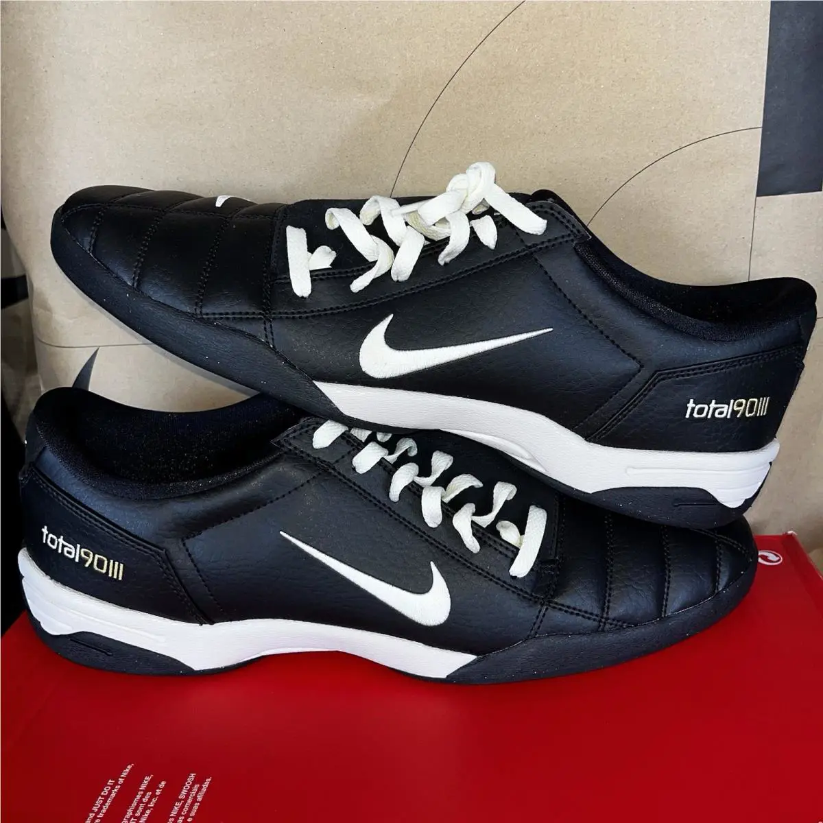 Nike shoes - Nike Total 90 - Total - IO2083-010 - Black/Metallic Gold/Light Orewood Brown/Coconut Milk 0