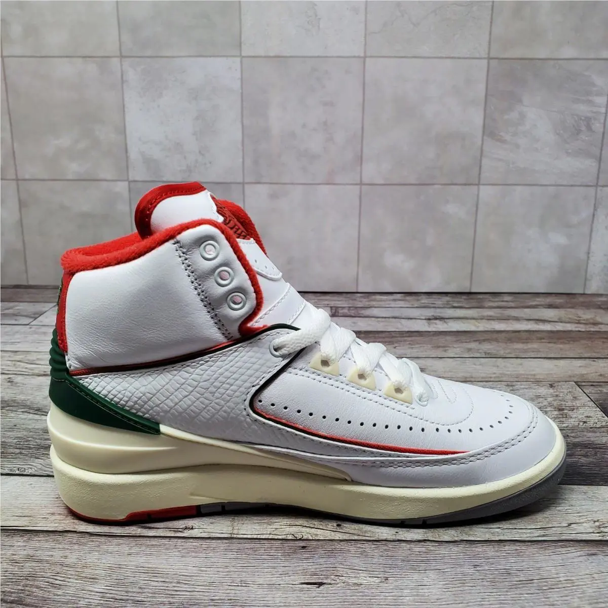 Nike shoes - And Jordan 2 Retro GS - White 4