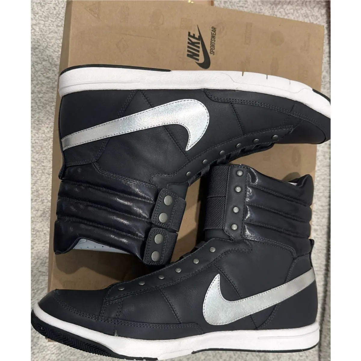 Women’s 11.5 Gamma Mid Shoe 414824 Dark Shadow Metallic Silver Nike Rare