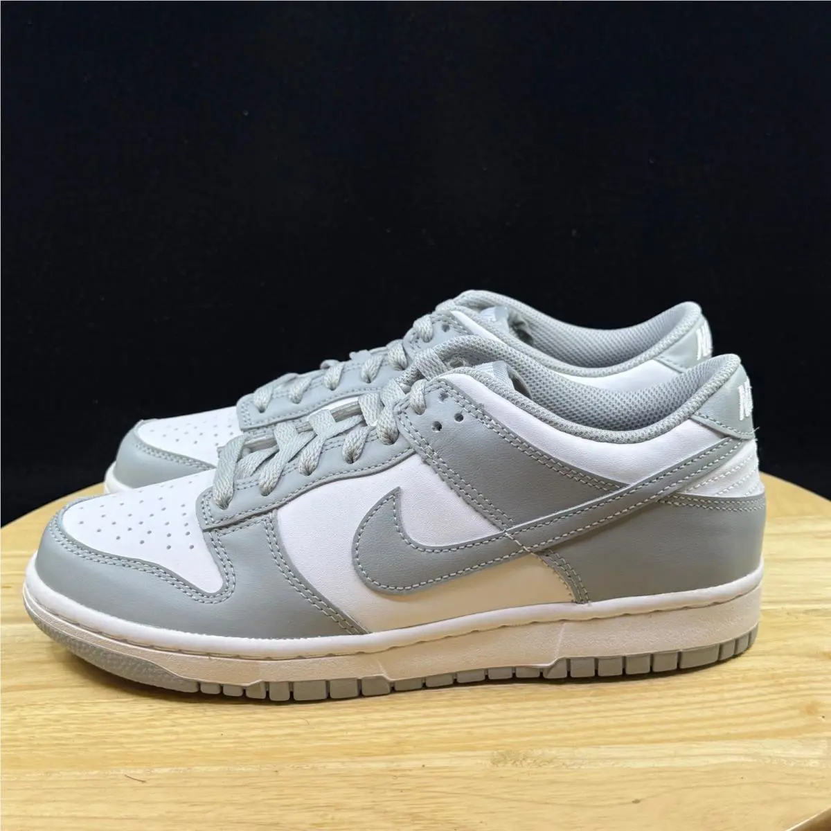 Nike shoes - Gray 4