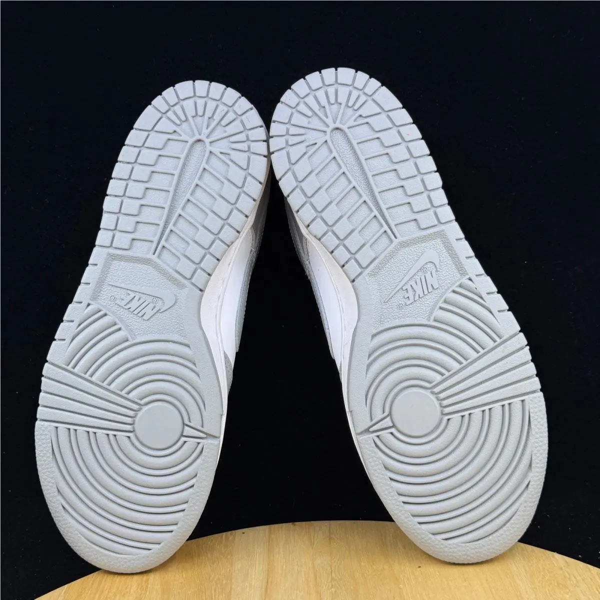Nike shoes - Gray 7