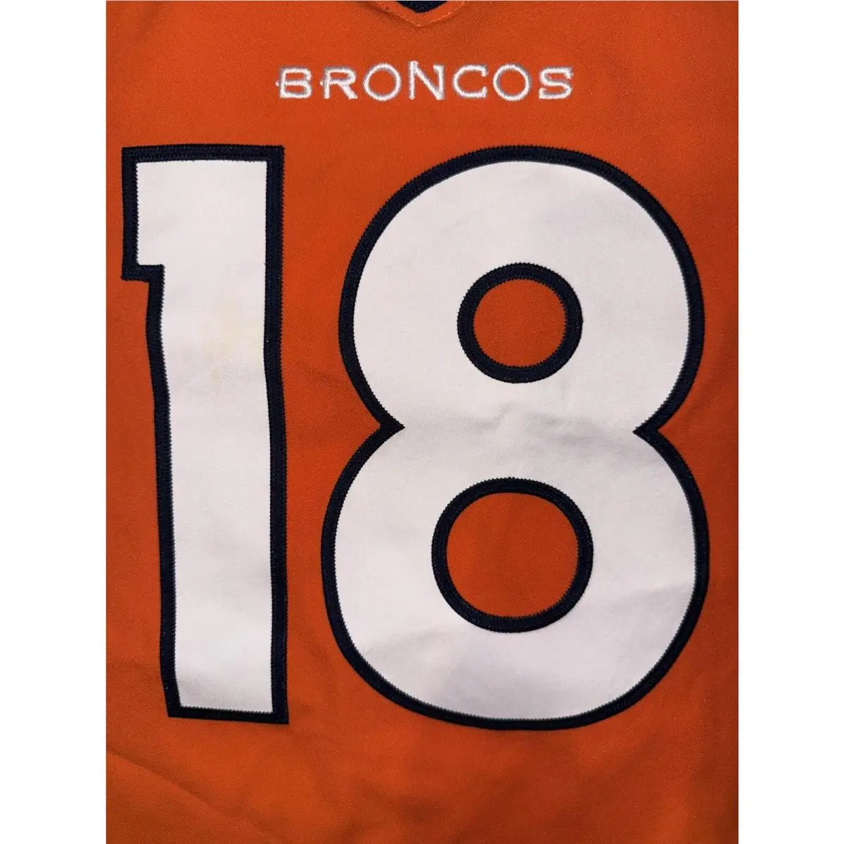 Nike clothing - NA - Orange 3