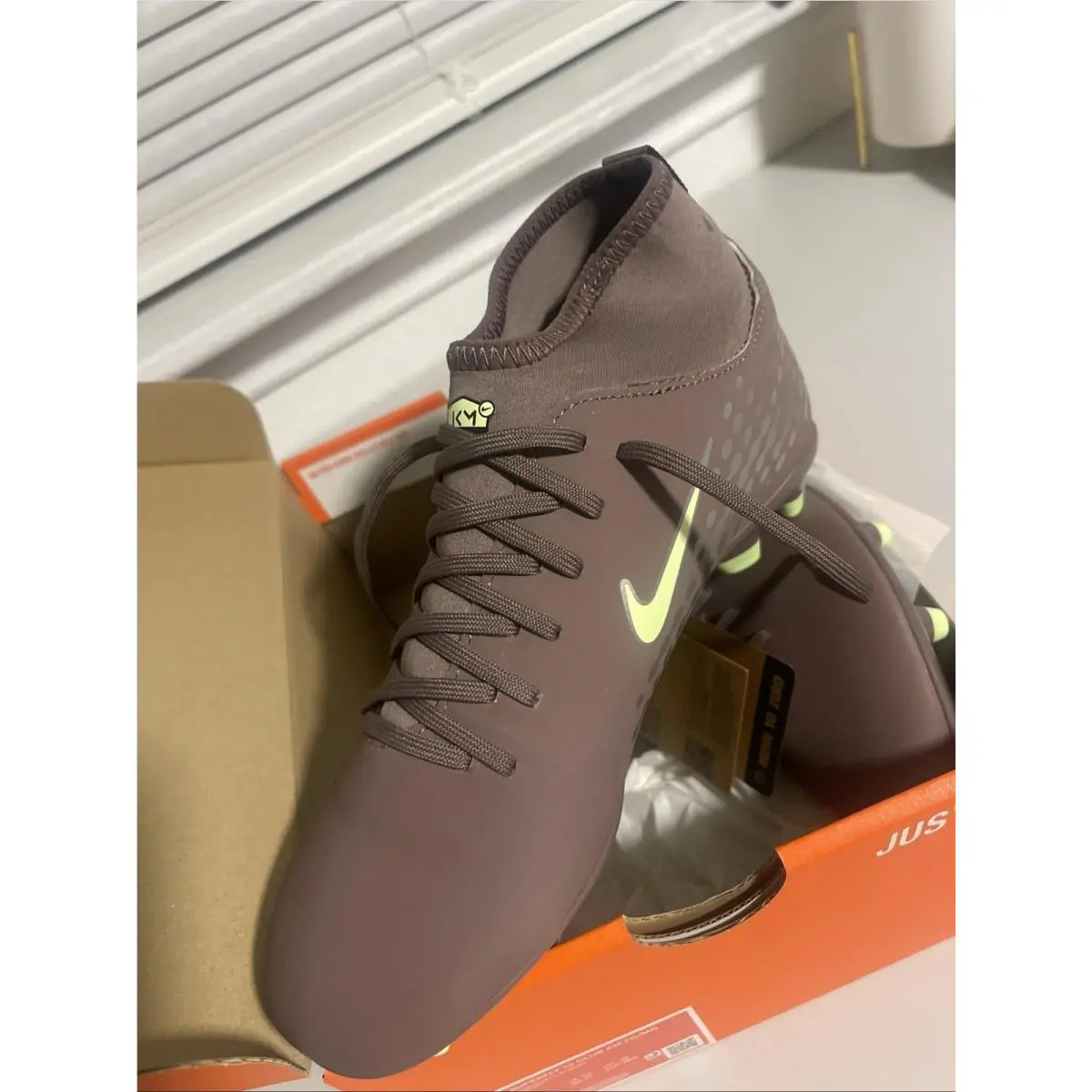 Nike shoes - HF3417-200 - HF3417-200 - Brown 3
