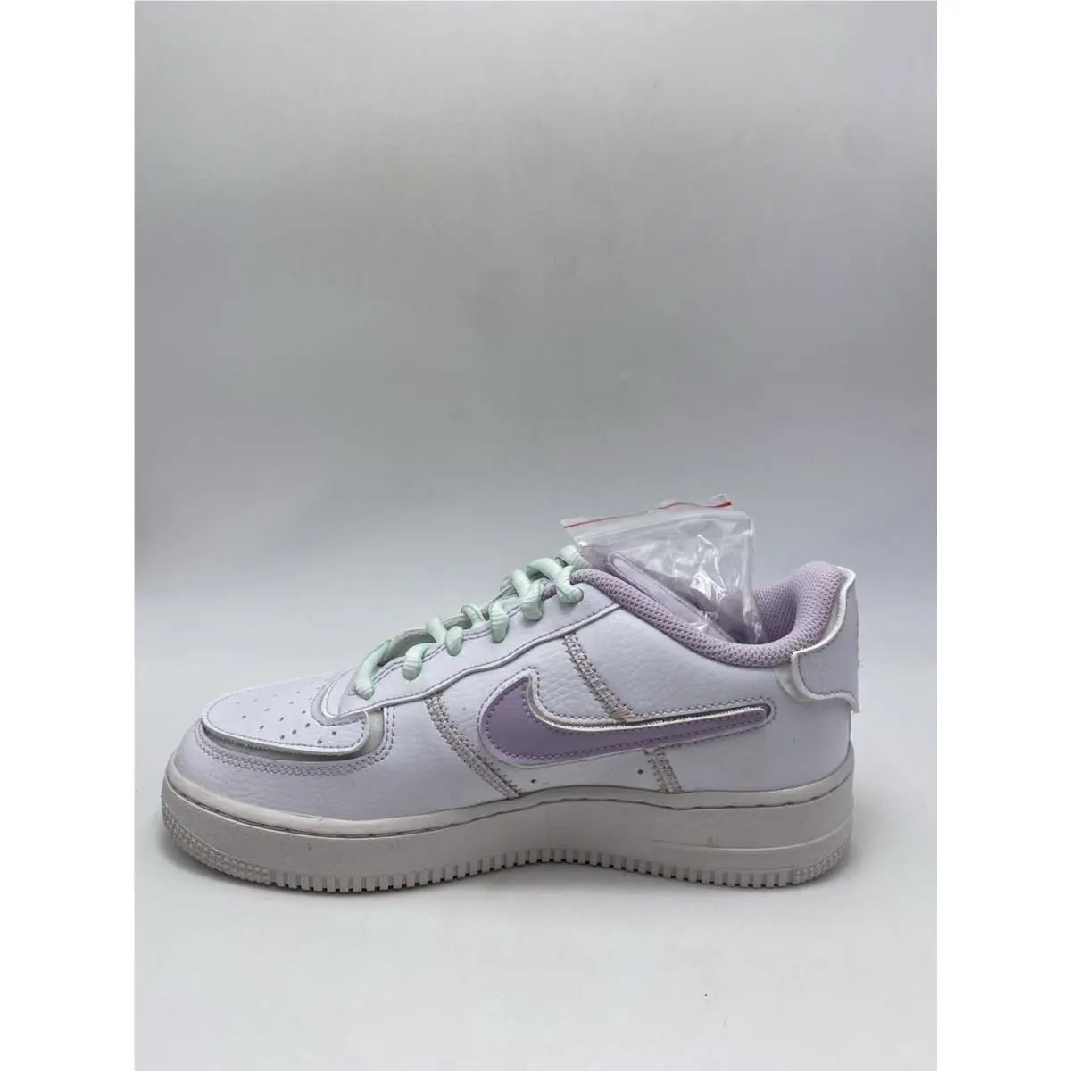 Nike shoes - AF / 1 - White (UPC: 195866734180) 1