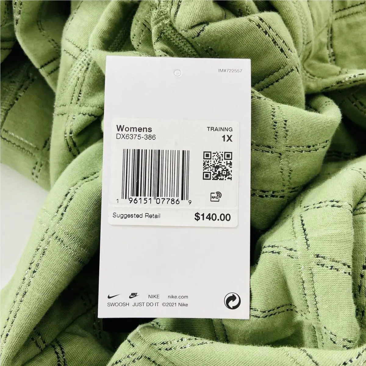 Nike clothing - Nike Therma Fit Yoga - Therma Fit Yoga - DQ6320-386 - Green (UPC: 196150989156) 8