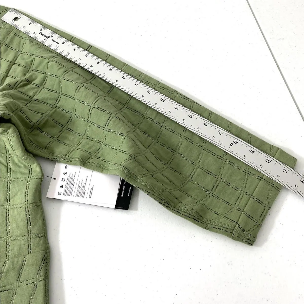 Nike clothing - Nike Therma Fit Yoga - Therma Fit Yoga - DQ6320-386 - Green (UPC: 196150989156) 10