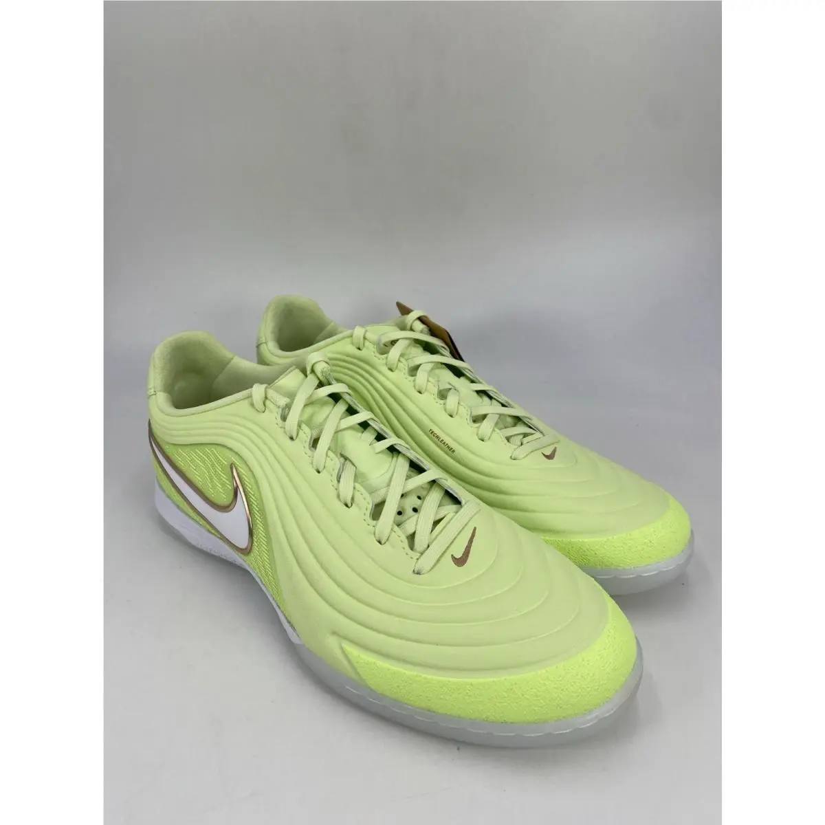 Nike shoes - Nike LT - IQ8296 310 - LT Liquid Lime-White (UPC: 198730741246) 3