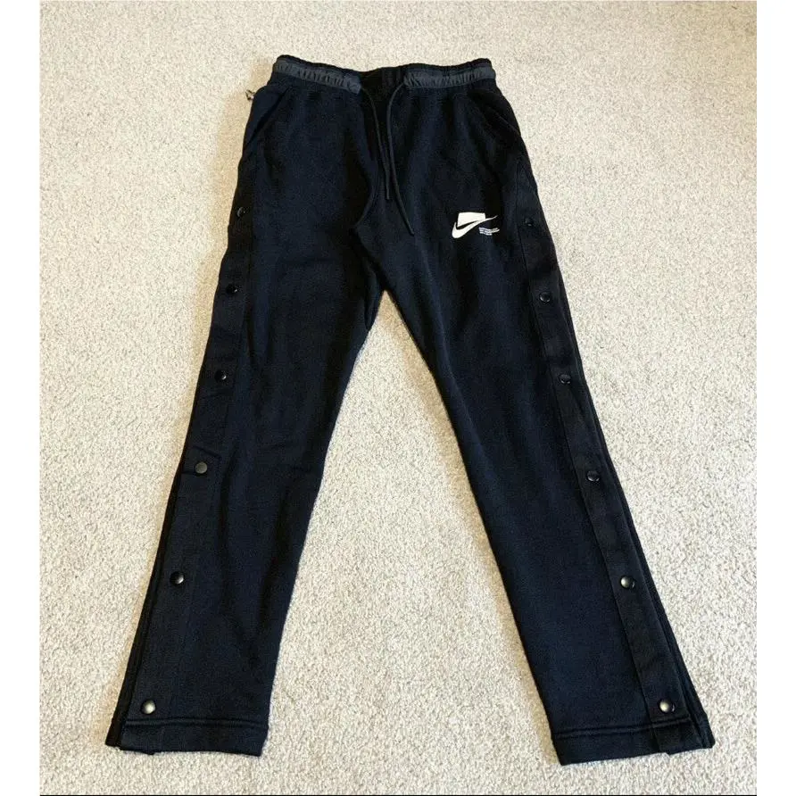 Nike clothing - CU3820-001 - CU3820001 - Black (UPC: 0194493726742) 4