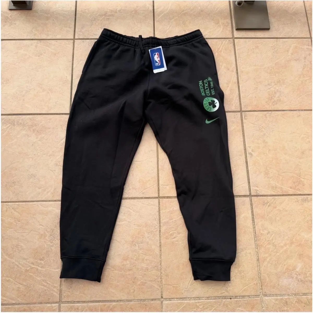 Nike Boston Celtics Club Courtside Nba Joggers Black Mens Size XL Sweatpants