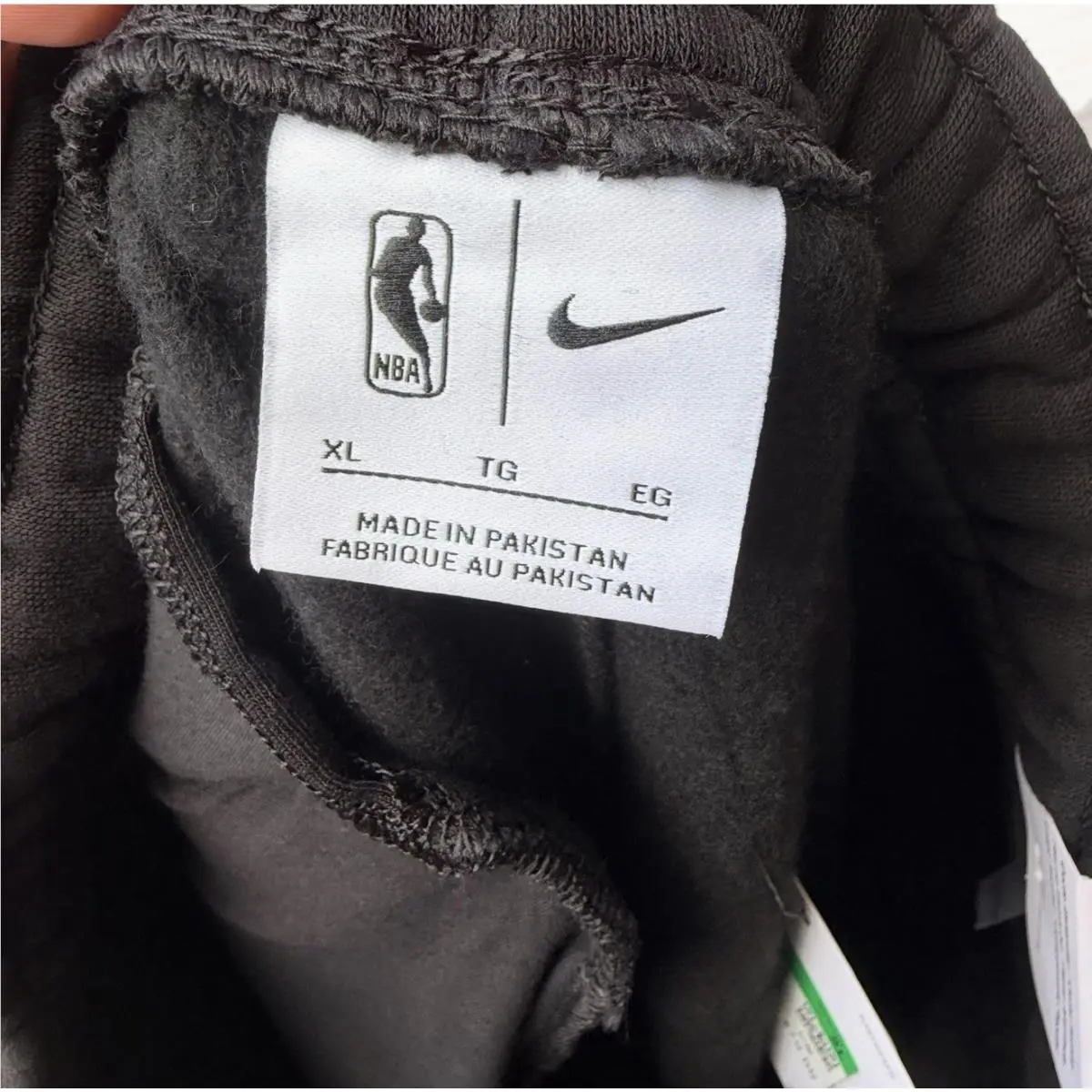 Nike clothing - Tech Fleece - Tech Fleece - FV3370-010 - Green, Manufacturer: Black/Clover Green/White (UPC: 197596630886) 6