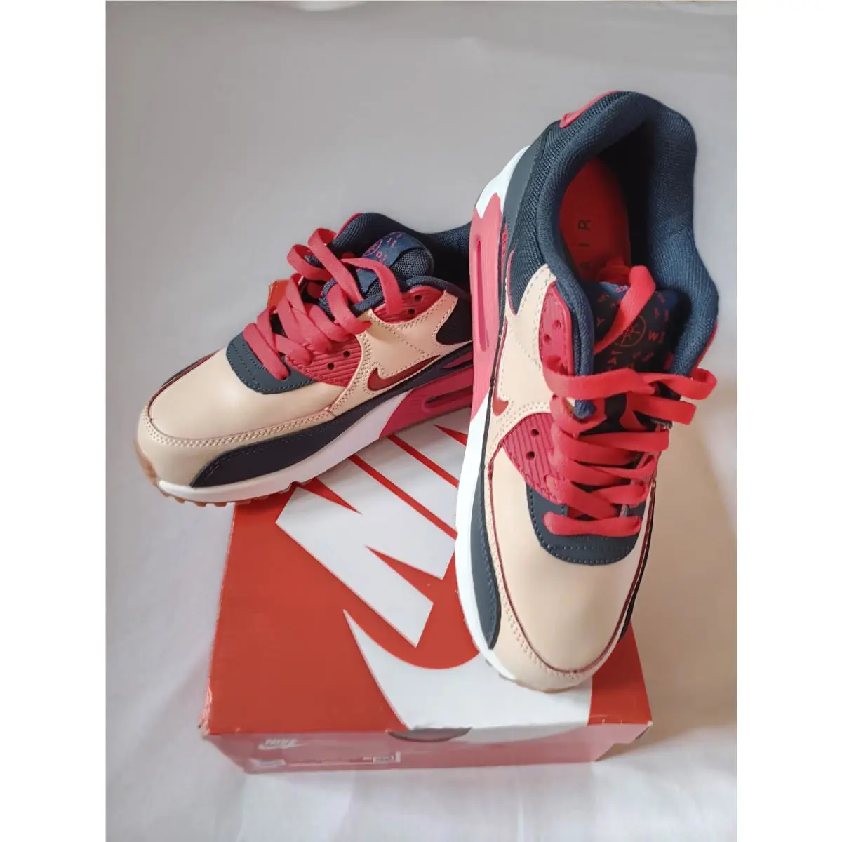 Nike Air Max 90 Home Away University Red White Blue Tan Size 8 Clean