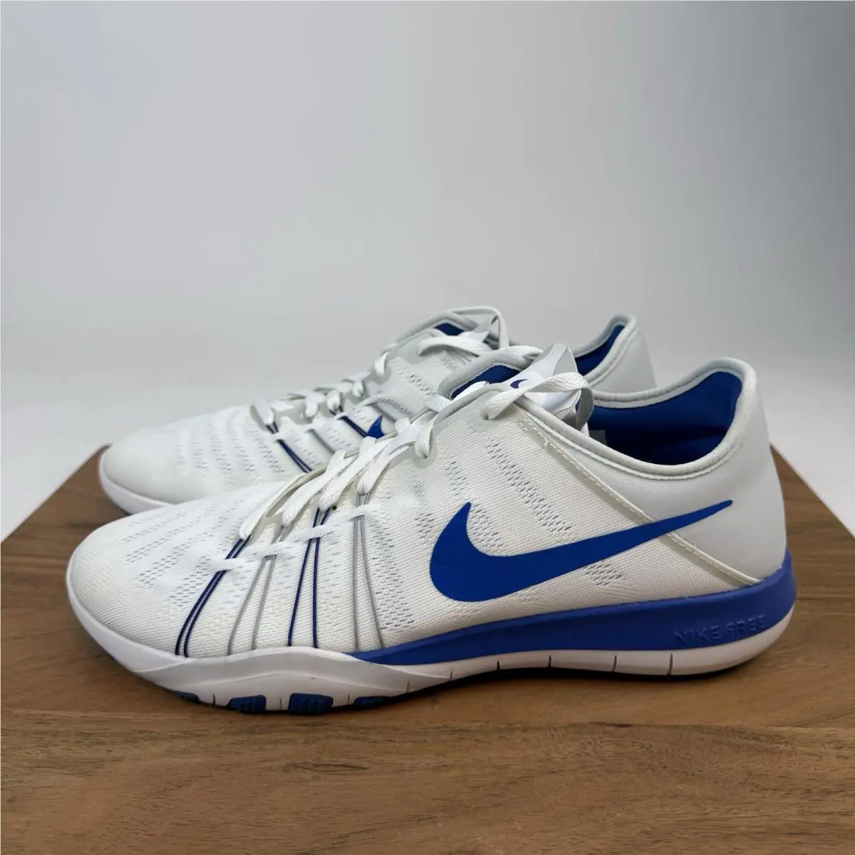 Nike shoes - White 0