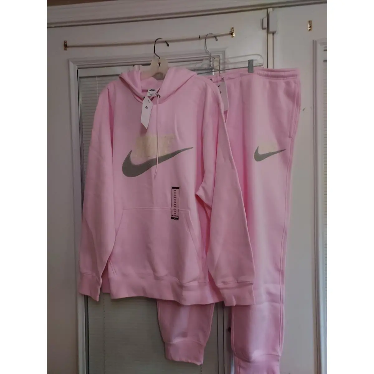 Nike Size Xxl Pink Gray 2 Piece Sportswear Club Fleece Sweatsuit
