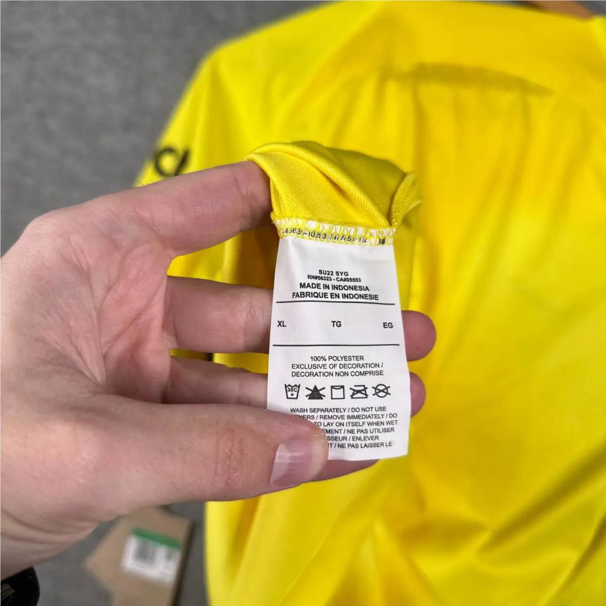 Nike clothing - Yellow 7
