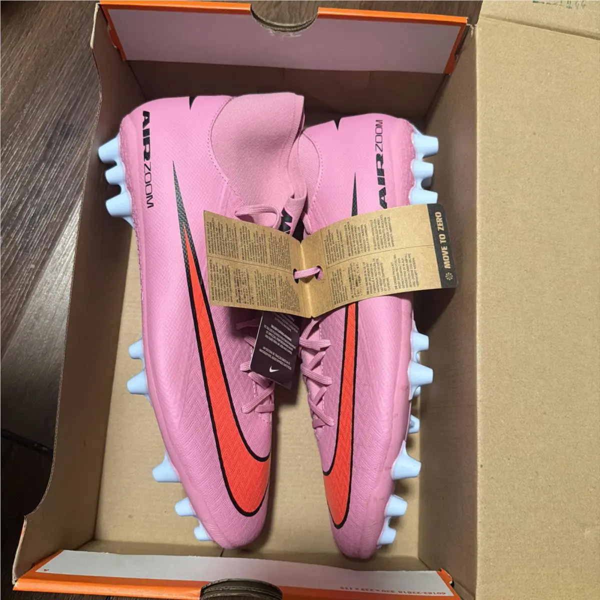 Nike shoes - Magic Flamingo/Total Crimson/Black 1