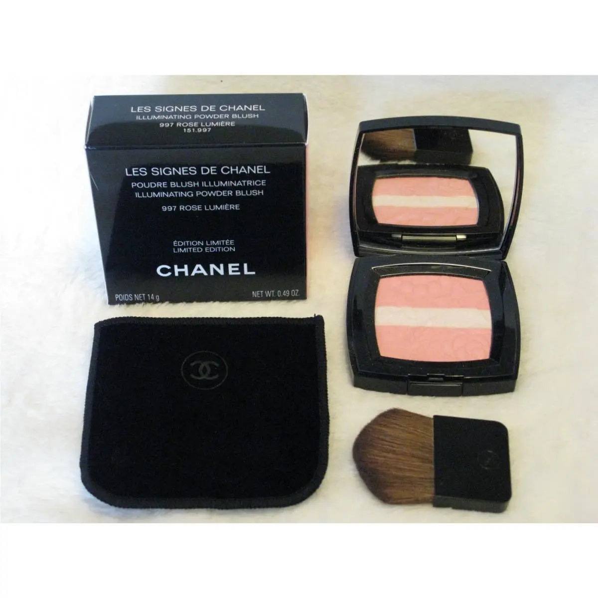 Chanel Illuminating Powder Blush 997 `rose Lumiere` Ltd Holiday 2025 Collection