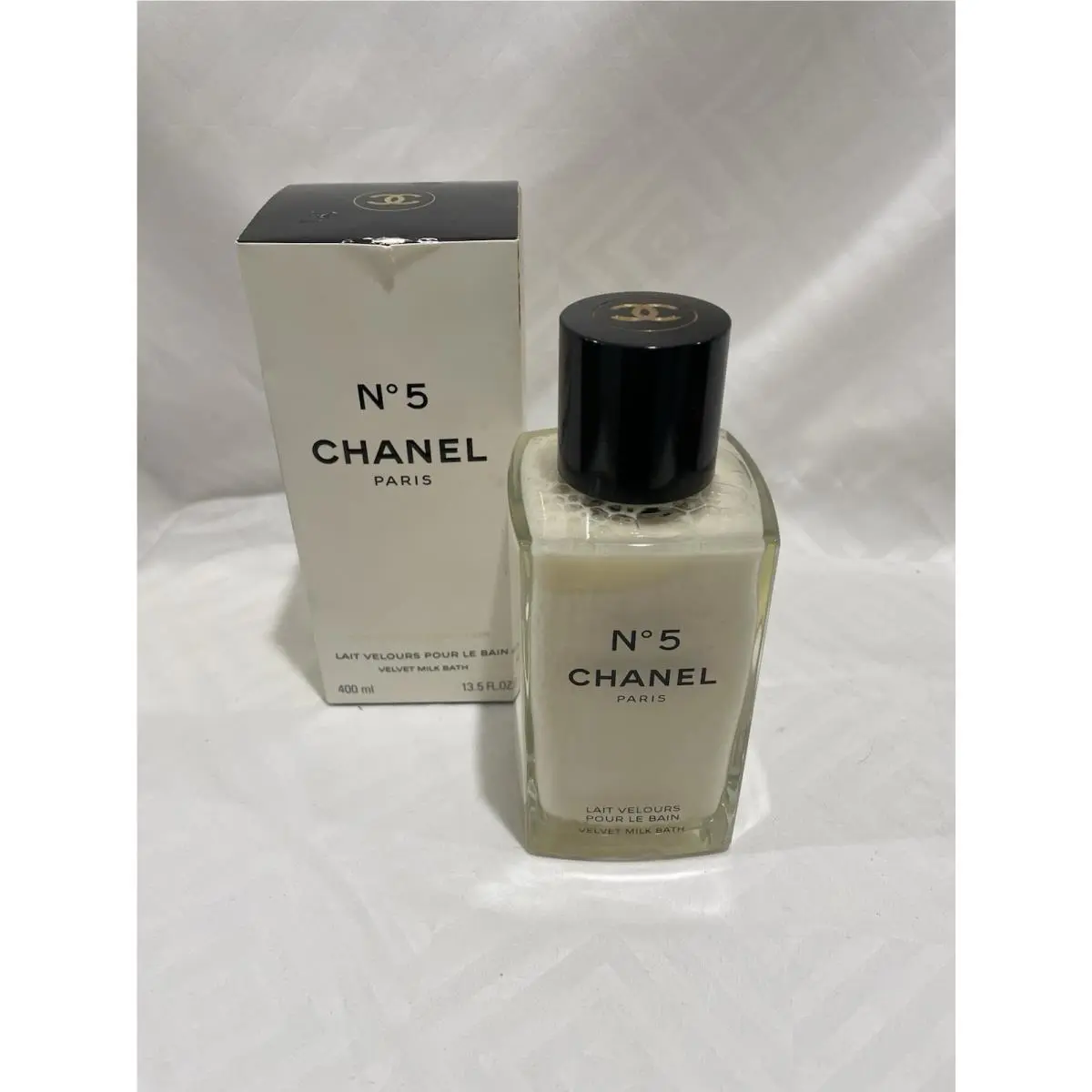 Chanel No 5 Velvet Milk Bath 400 ml/13.5 oz Collection Seduction