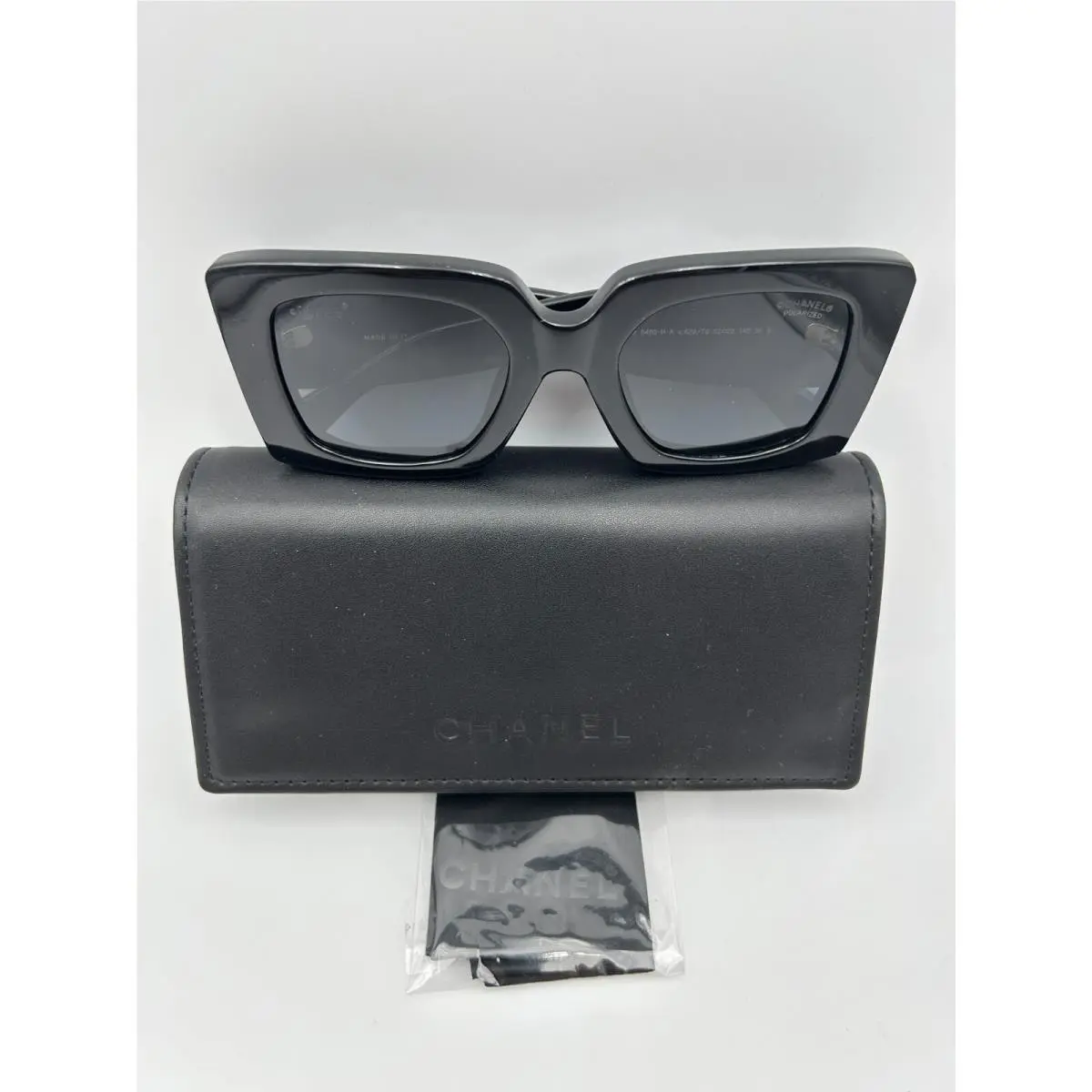 Chanel Sunglasses 5480-H-A 622/T8 Polarized Black Gold Gray 52 22 140
