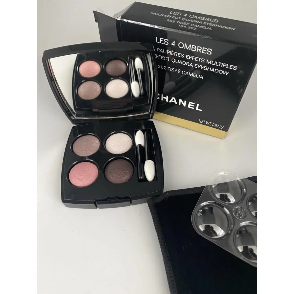 Chanel Les 4 Ombres Quadra Eyeshadow - 202 Tisse Camellia - Limited Edition