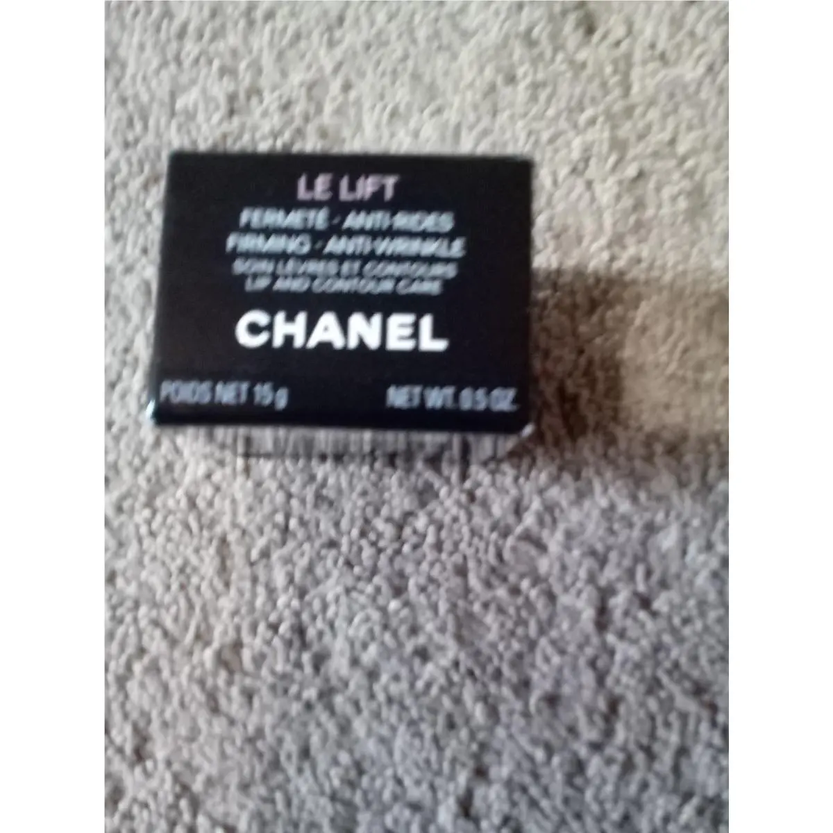 Chanel Le Lift Firming Anti Wrinkle Lip Contour Care .5oz