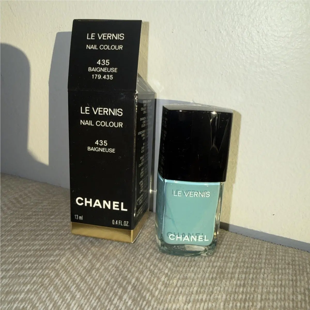 Chanel LE Vernis Nail Colour 435-BAIGNEUSE Limited Edition 2026