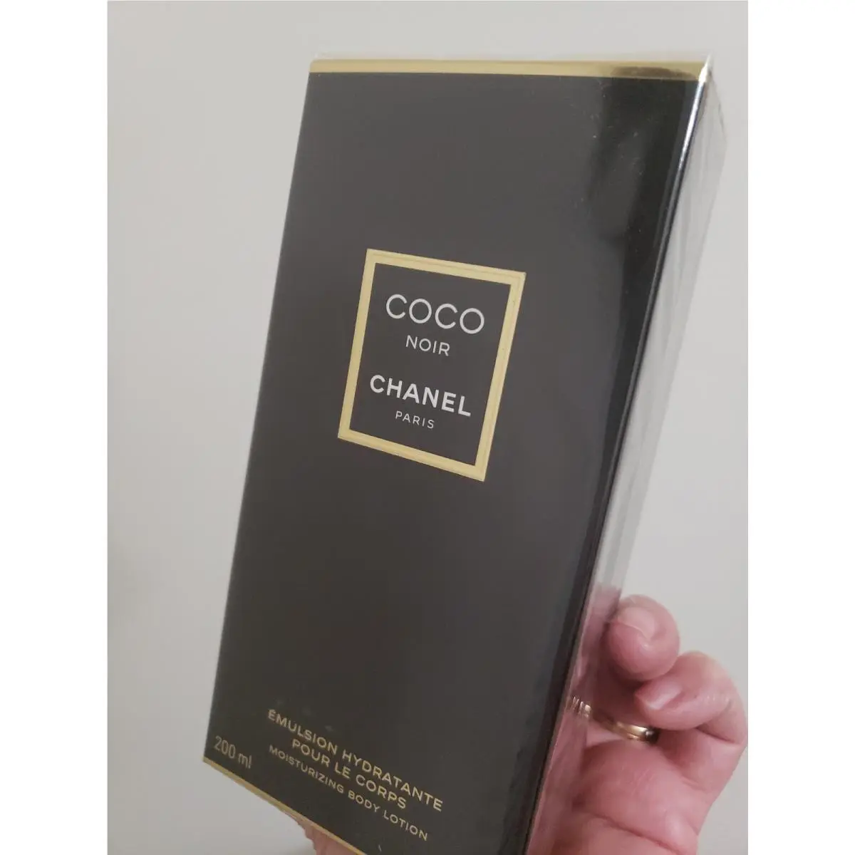 Chanel Coco Moir Body Moisturizing Lotion 6.8oz/200ml