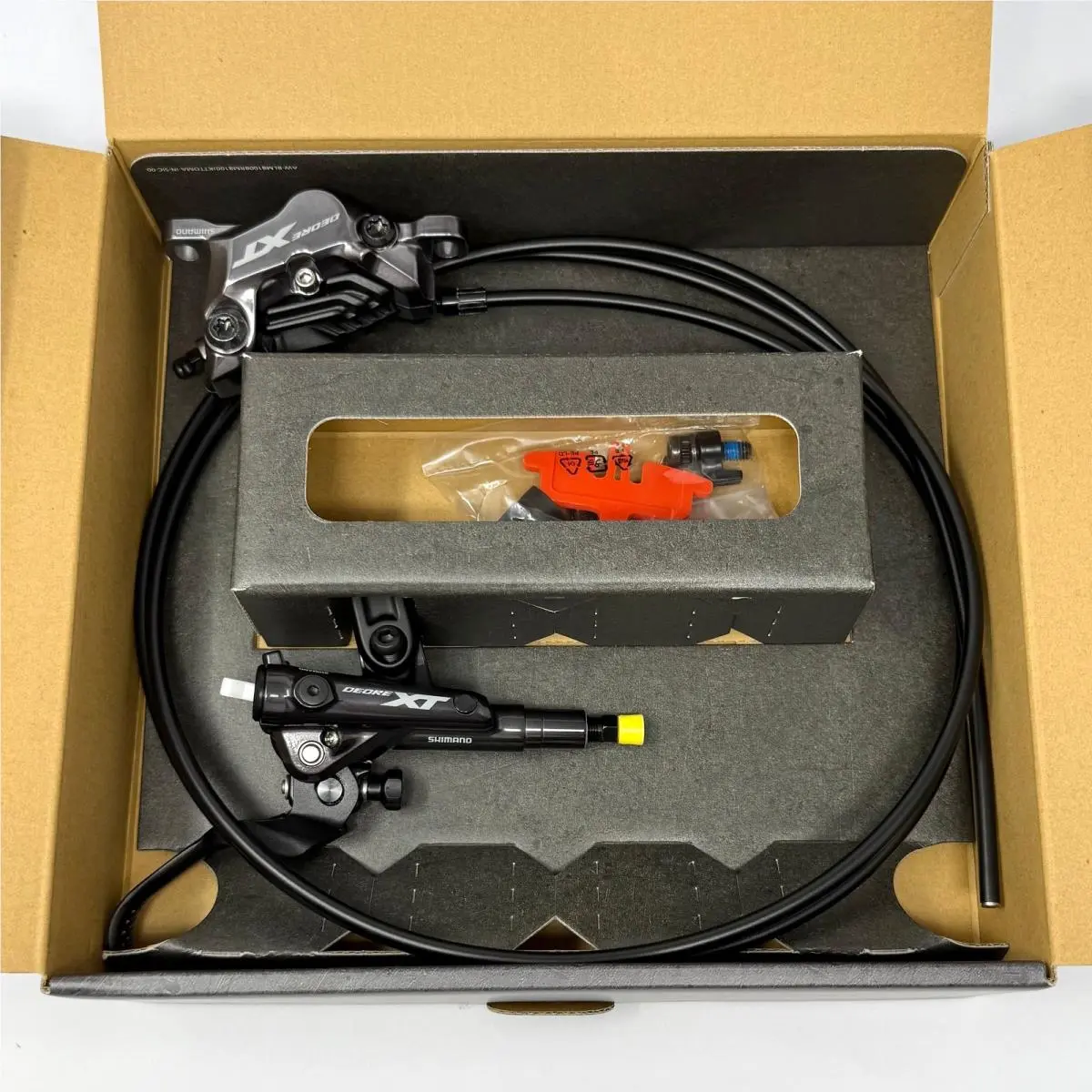 Shimano  (UPC: 192790447377) 0