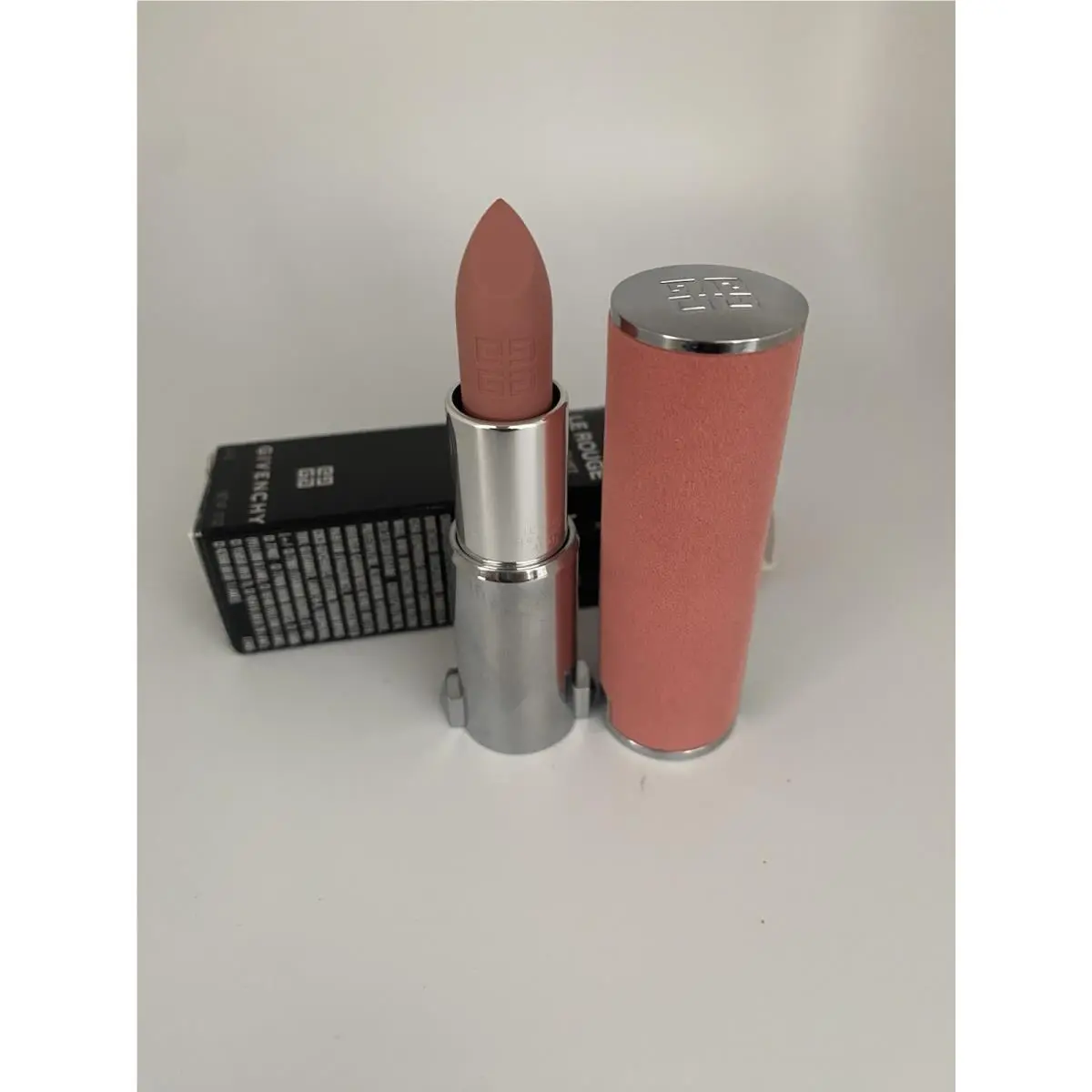 Givenchy Le Rouge Sheer Velvet Blurring Matte Vibrant Color - ￼09 Sheer Velvet