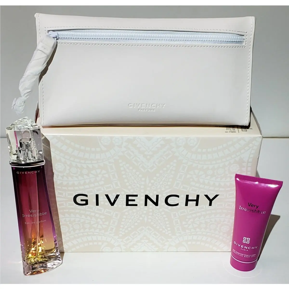 Very Irresistible 3PC Set by Givenchy Eau de Parfum Edp + Body Veil + Pouch