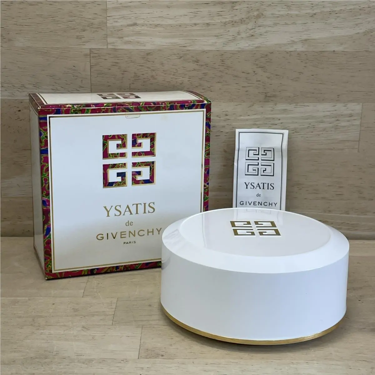 Vintage Ysatis de Givenchy Dusting Powder 7oz w Box