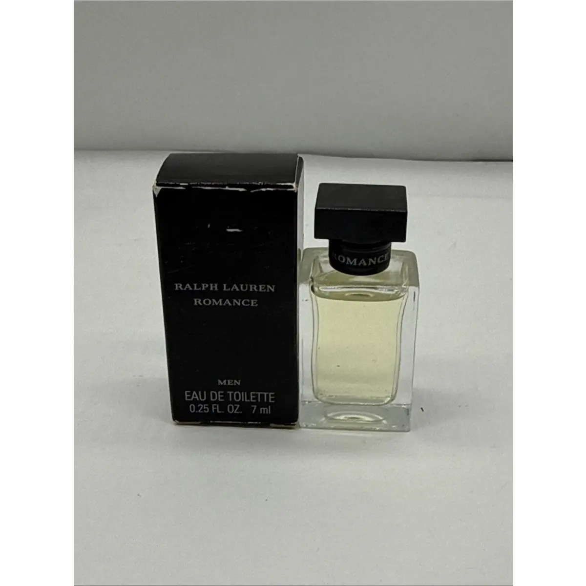 Ralph Lauren Romance Edt 0.25oz/7ml Splash Miniature