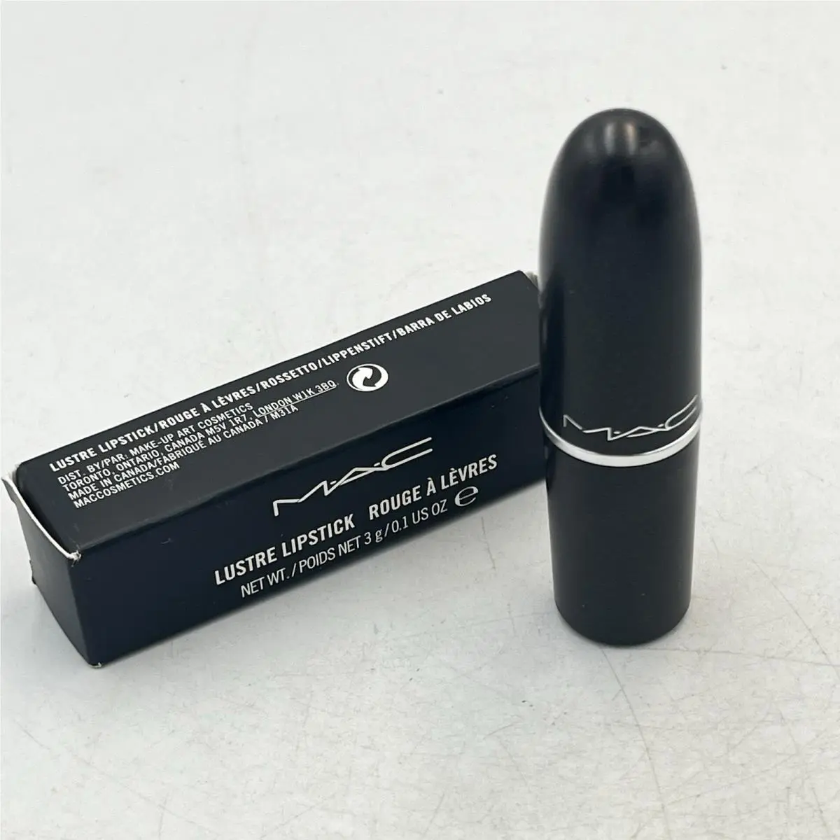 Mac Cosmetics 4N Lustre Lipstick Limited Edition / Read