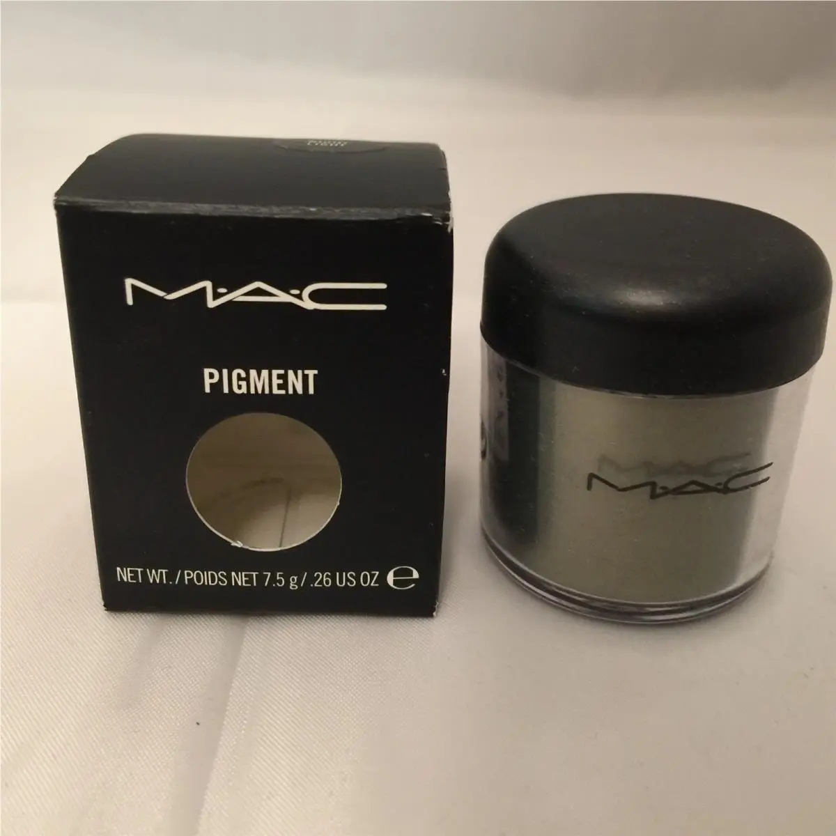 Mac Night Light Pigment Eyeshadow Eyeshadow .26oz/7.5g