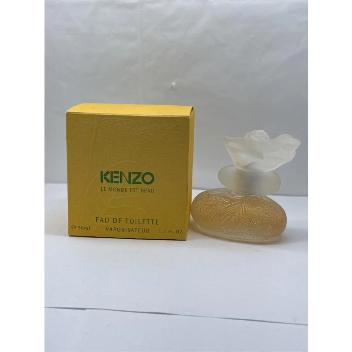 Kenzo le Monde Est Beau 1.7oz Edt Spray